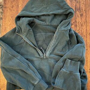 Lululemon Cropped Scuba Hoodie